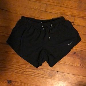 Black nike shorts